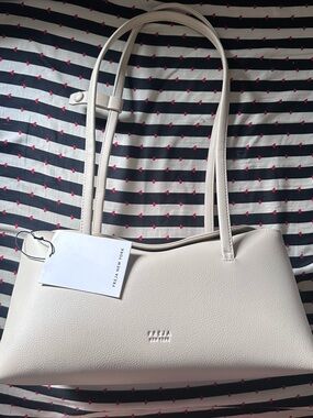 NWT Freja Chrystie Bag Oat with Dustbag